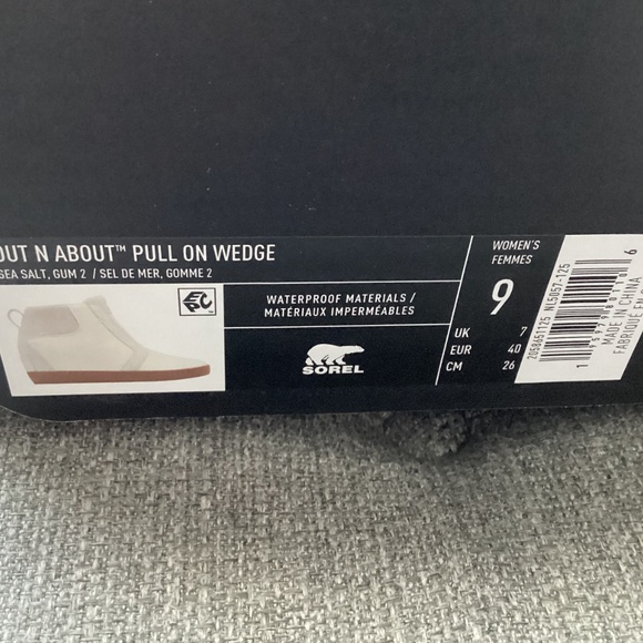 SOREL Out N About Wedge Bootie (Women) 9M - Picture 2 of 9